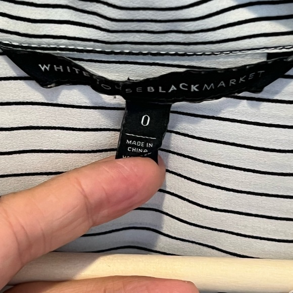 WHBM open back button up, size 0 - Picture 4 of 4
